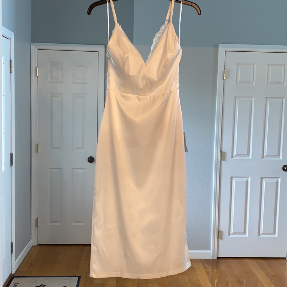 White Lulus Embroidered Lace Back Cocktail Dress